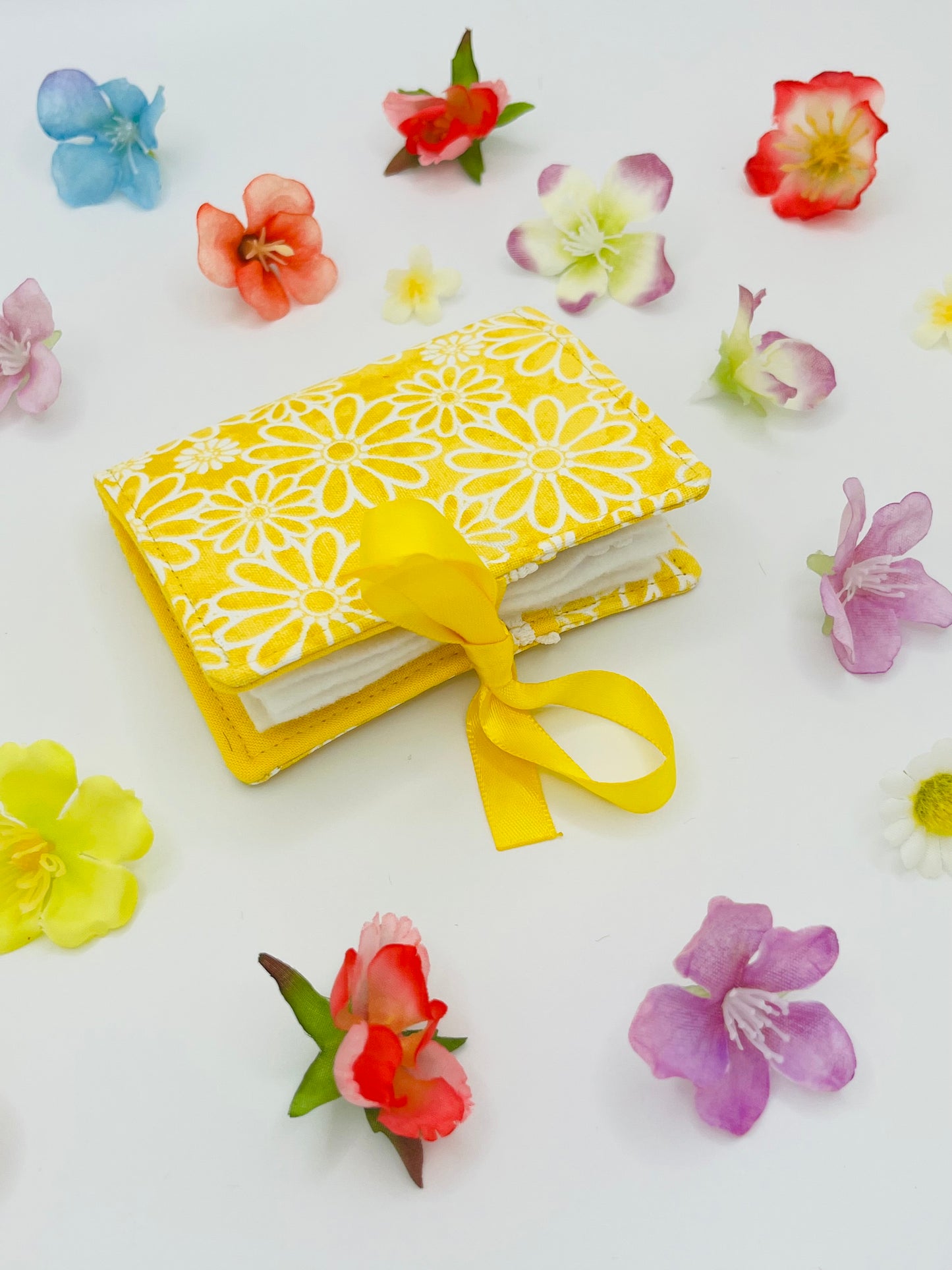 Handmade Needle Book - 'Daisy Day' Floral Sewing Accessory