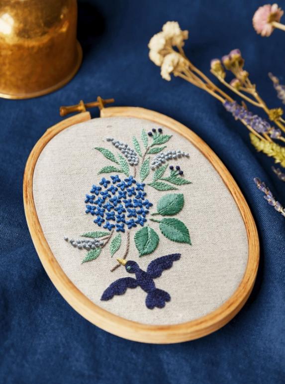 DMC (Expert) Designer Embroidery Kit - Hydrangea